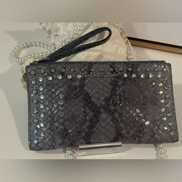 Michael Kors Blue Snakeskin Leather Studded Wristlet Clutch Wallet - Picture 3 of 11